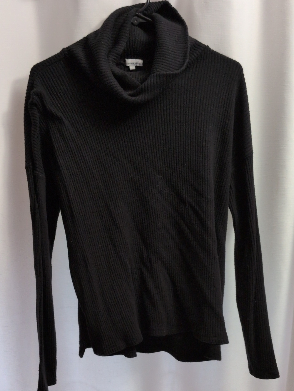 Cozy Ribbed Cowl Neck Sweater in Black